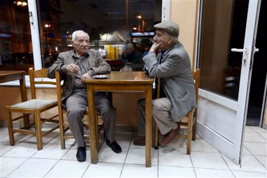 Αυξήσεις μισθών – μειώσεις στην πράξη
